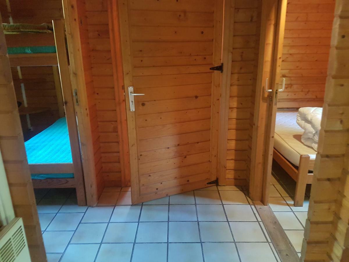 Les Chalets De Montorgueil Saurat Exteriör bild