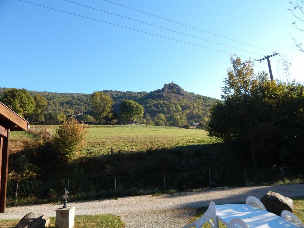 Les Chalets De Montorgueil Saurat Exteriör bild
