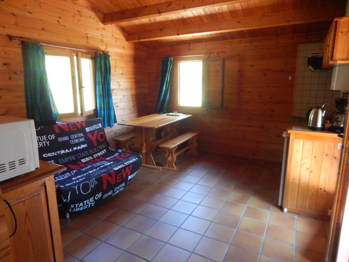 Les Chalets De Montorgueil Saurat Exteriör bild